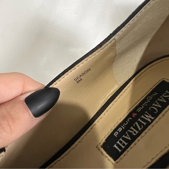 Isaac Mizrahi Black and White Slip on Loafers Sz 8 - Picture 2 of 7